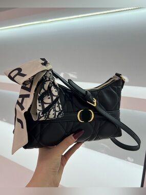 New women’s black fashion shoulder bag